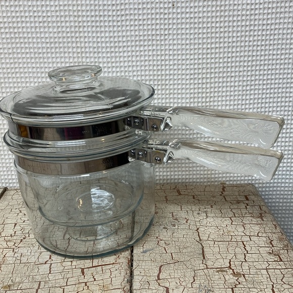 Pyrex glass Double Boiler with Lid - Picture 3 of 8
